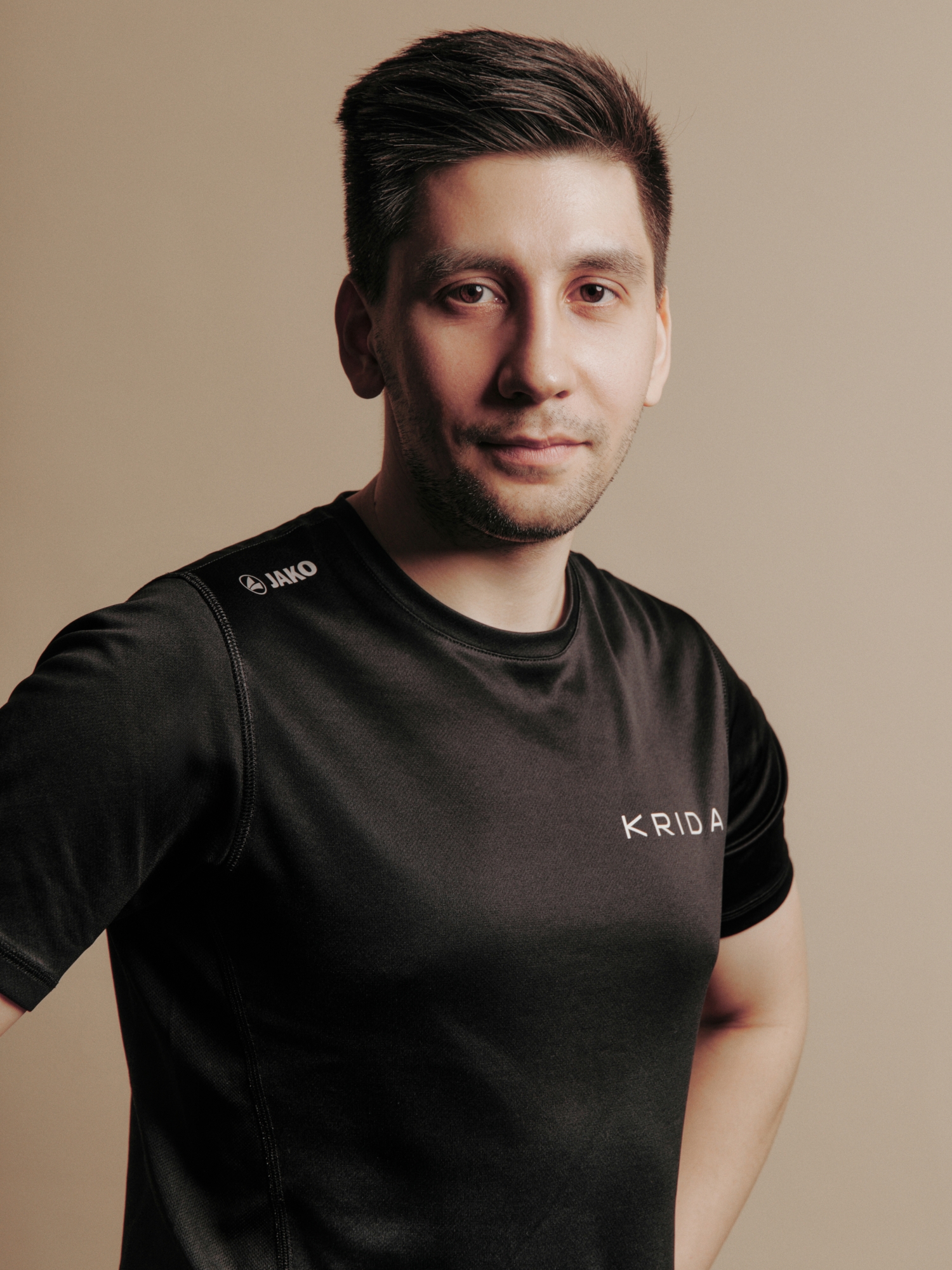 Евгений Чернов