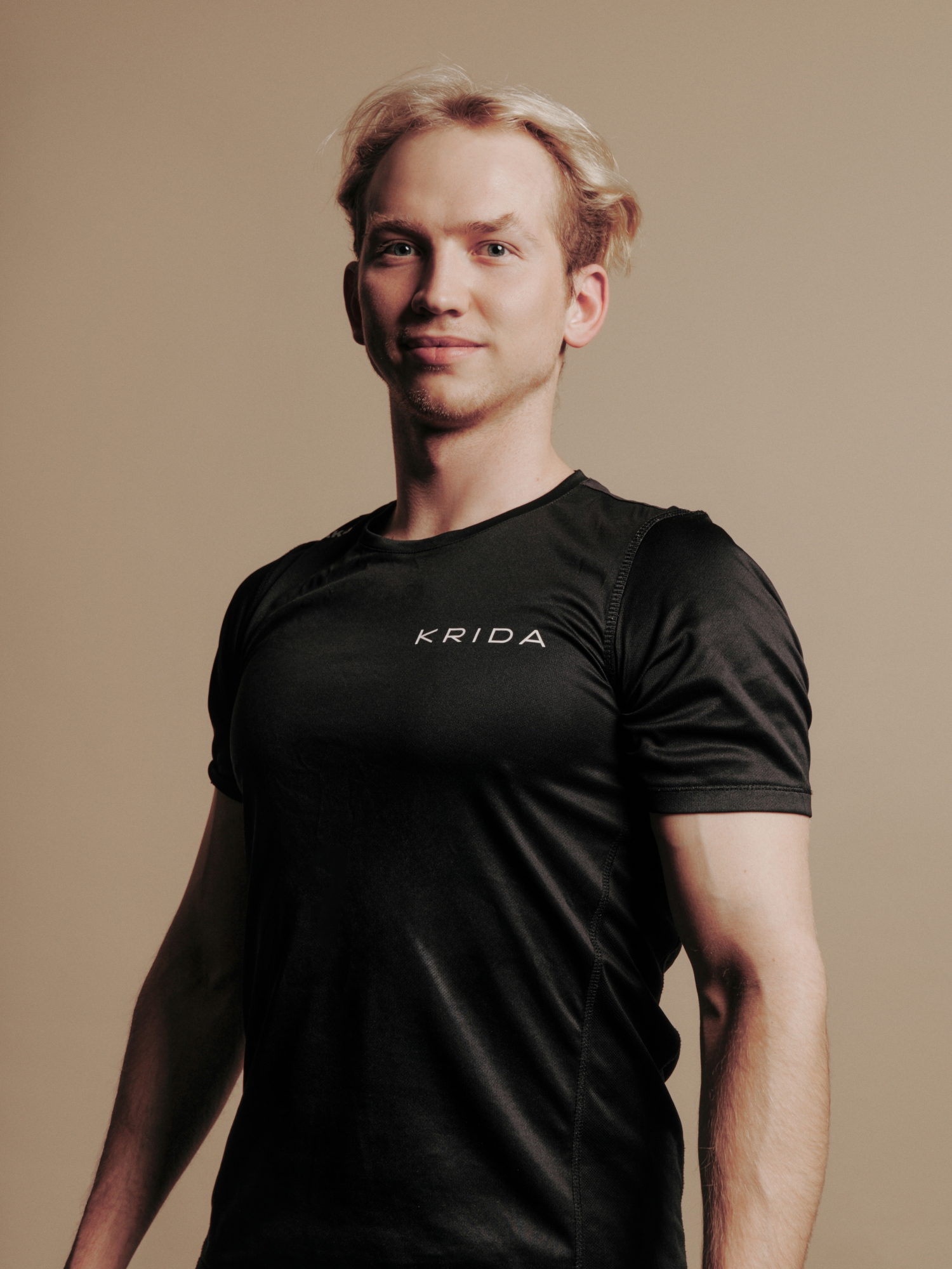 Денис Басов